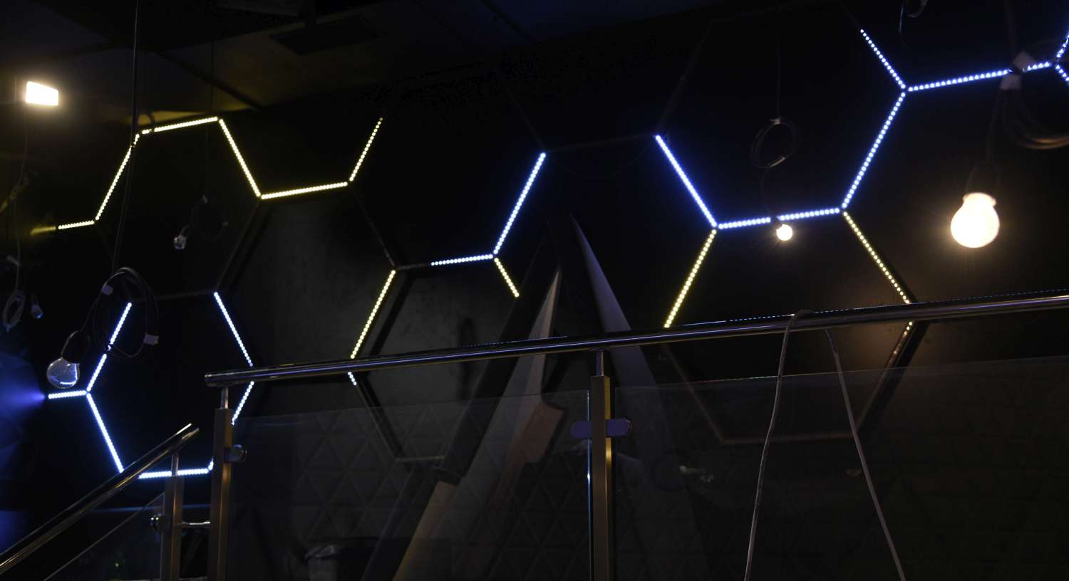 Pixel LED effects on hexagon LED screen
